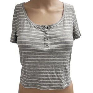 Belle Du Jour Short Ribbed Sleeve Top.  Size Small